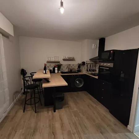 Apartman Quartier Republique Avec Terrasse