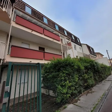 דירה Quartier Republique Avec Terrasse